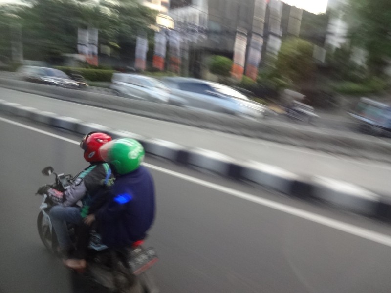 バイクタクシー配車アプリ「ゴジェック」